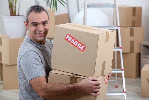 Local home moving service in Finsbury Park with residential streets