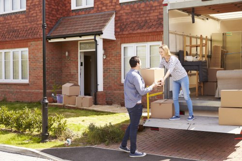 Van service supporting a flat move near Finsbury Park