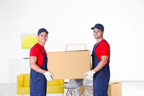 Careful packing and organized relocation service for homes and businesses in North London