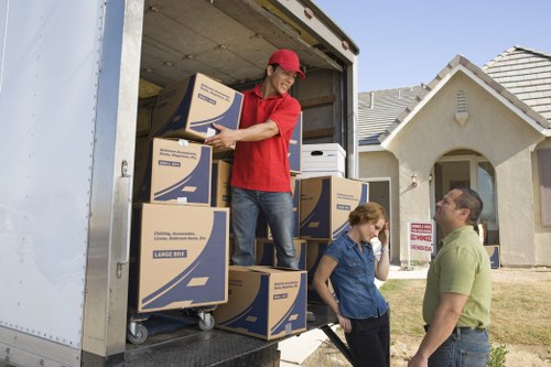 Moving service support for flats and terraces in Finsbury Park